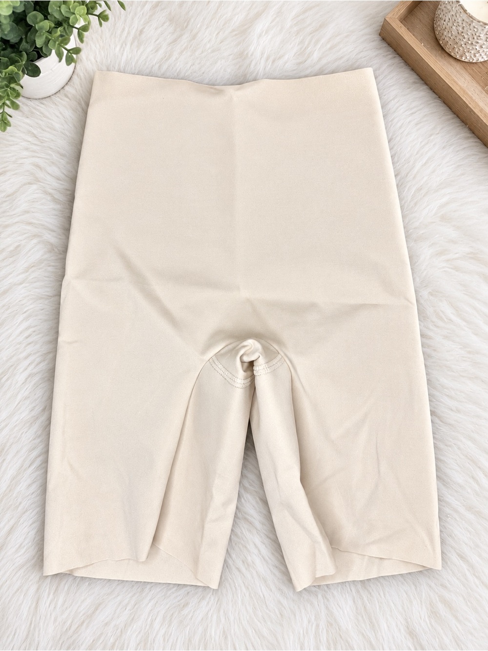 Leonisa Moderate Compression Shapewear Short